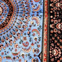 Muslimischer Gebetsteppich | Islamischer Gebetsteppich | Erstklassiges Design und Qualität | Hergestellt in der Türkei | Soft Touch mit baumwollgepolsterter Rückseite | Ausgezeichnetes islamisches Geschenk | (Navy blau)