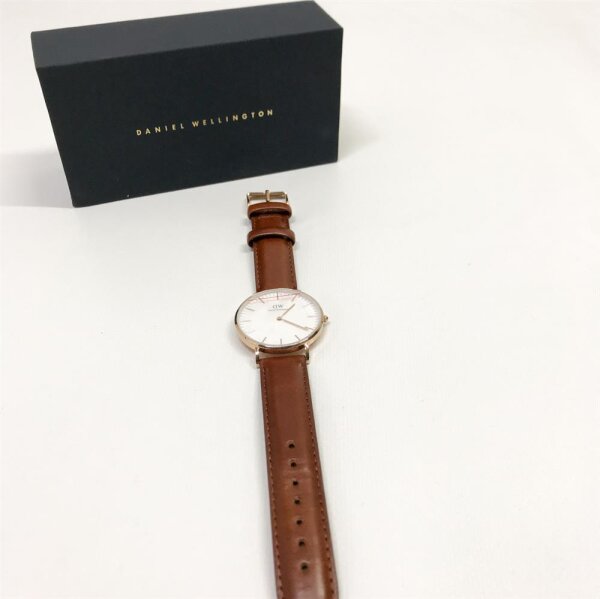 Daniel Wellington Classic St Mawes, Braun/Roségold Uhr, 36mm, Leder, für Damen und Herren