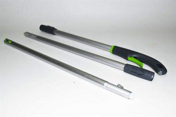 Amazon Basics DS1908 – Extendable Window Squeegee with Spray Function