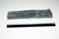 Amazon Basics DS1908 – Extendable Window Squeegee with Spray Function