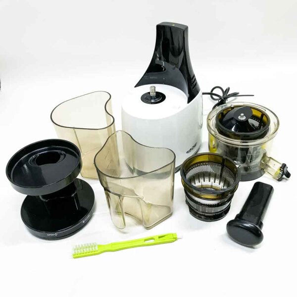 BioChef Synergy Slow Juicer - 150 watts / 60 rpm - 10 year guarantee on the motor