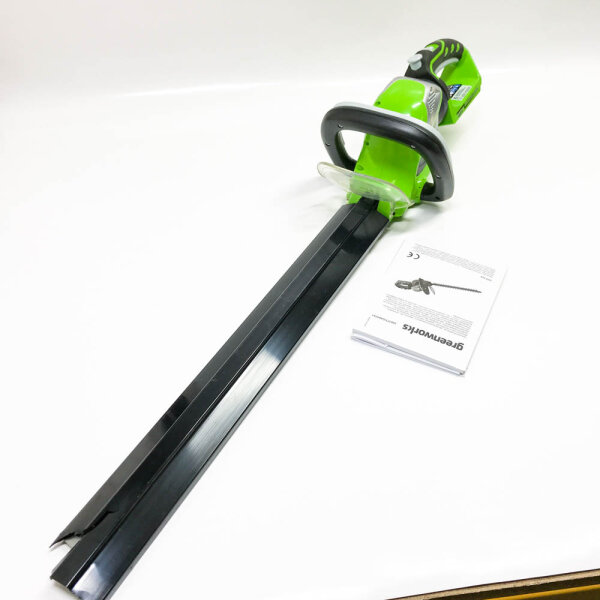 Greenworks Tools Akku-Größe G40HT61 (Li-Ion 40 V, 61 cm Länge, 19 mm Abstand der Dellen, 3000 Sekunden/Minute, zusätzlich verstellbar, ohne Akku und Ladegerät), ohne Akku und Ladegerät, Schutzhülle gebrochen