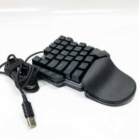 Spirit Of Gamer - Xpert G900 Converter - Pack 3 in 1 RGB-Tastatur + Maus + Mauspad für PS4-, XBOX ONE und PC-Konsolen - Opto-mechanische Tastatur Einhandschalter rot - Maus 7 Tasten 3200 DPI