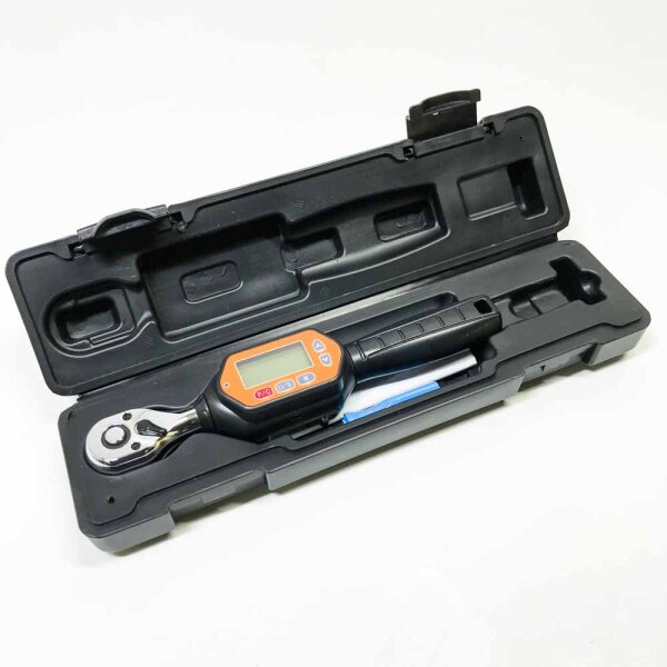 Beslands torque wrench Digital 3/8 1.8-60NM (1.3-44.25 FT-LBS) Access at clockwise ± 2% / against clockwise ± 2.5% professional torque wrench with summer and LED