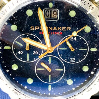 Spinnaker Herren 42mm Hull Chronograph Lapis Meca-Quartz Watch mit echtem Lederband SP-5068-03