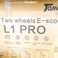 TOMOLOO L1 Pro Elektroroller für Erwachsene, Electric Scooter Faltbarer aus Luftfahrtaluminium, Max Belastung 100kg, 8,5-Zoll-Vollgummireifen, Doppeltes Bremssystem, Schwarz