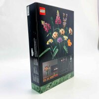 Lego Flower Bouquet 10280 kit; A unique bouquet and...