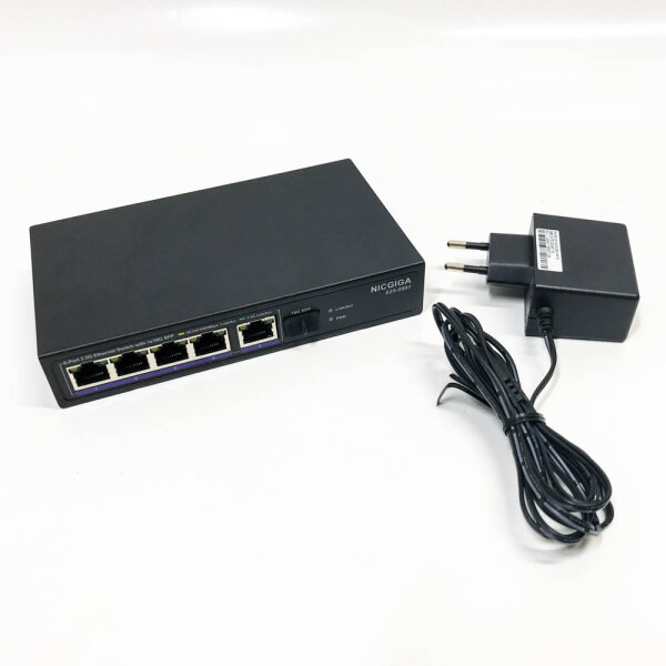 NICGIGA (WITHOUT OVP) 5 Port 2.5G Ethernet Switch with 10G SFP Uplink, Unmanaged 2.5Gb Network Switch, Plug & Play, Desktop/Wall Mounting, Fanless Metal Design.