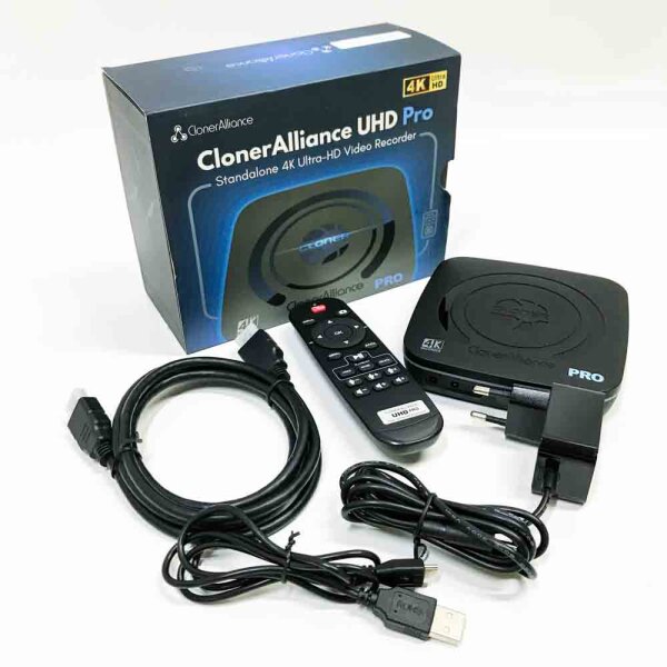 ClonerAlliance UHD Pro, 4K-Videorecorder, HDMI-Aufnahme-DVR mit H.265/H.264-Codec, filmische 4K-Aufzeichnung bei 24 fps (bis zu 4K bei 30 fps), kein PC erforderlich.