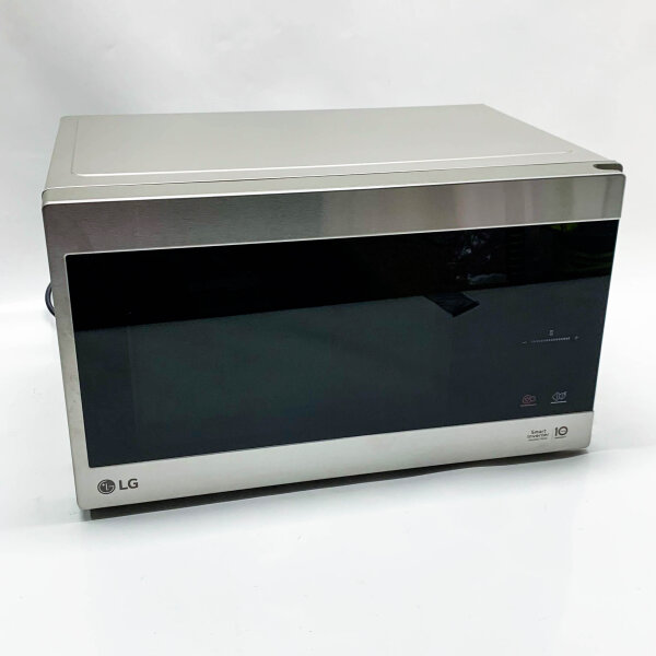 LG MS2595CIS microwave with Smart Inverter technology, 25 liter capacity, 1000 W, automatic programs, adjustable power levels and EasyClean function, silver