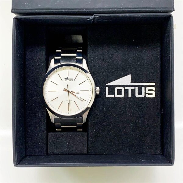 LOTUS Herrenuhr 15959 Minimalistisches silbernes 316l-Edelstahlgehäuse. Silbernes 316l-Edelstahlarmband