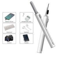 Cleaning set: Multifunctional cleaner kit for Airpods Pro, earbuds, charging case, keyboard & camera – effective against dust.