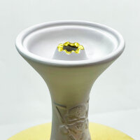 Contraband Hookah Shisha, Wasserpfeife, Russian Roulette, edles Gold/Weiß, einzigartiges Design, perfekte Raucherfahrung.