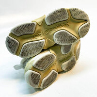 Balenciaga Pre-Owned Triple S Sneakers, Shoes, White with Leather Details, USED, Stylish comfort for every occasion.