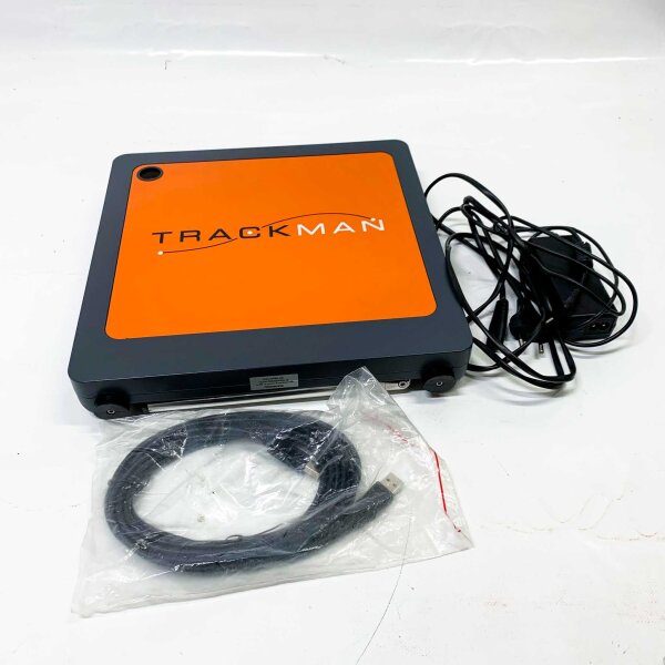 TRACKMAN 3e, Golf Launch Monitor, Indoor/Outdoor, with scratches and minor damage, precise data analysis.