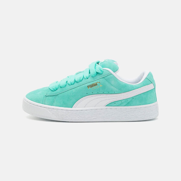 PUMA suede shoes, EU 46, sneakers, mint green, stylish comfort for every occasion.