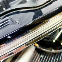 Audi A3 8V0 941 005 H, Scheinwerfer Links, defekte Halterung, Kratzer, gebraucht, ideal für Ersatzteil.