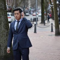 Bose QuietComfort 35 II, Wireless Noise-Cancelling Headphones, Over-Ear, Bluetooth, Microphone, Alexa, Silver