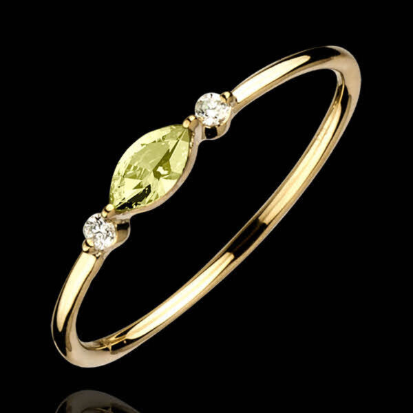 Edenly PARADISE BIRD Nº9 Ring Size 52 - 375/9K Yellow Gold - Olivine, Diamond - Elegant jewelry with precious stones.