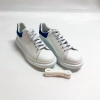 Alexander McQueen Larry, Herren Sneakers, Weiß, Gr. 42, sportlich, modisch, hochwertiges Leder, bequem, trendiges Design.