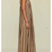 Cult Gaia Aditi Gown M, Gold, elegantes Abendkleid mit fließendem Design und schimmerndem Finish.