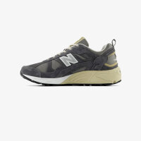 New Balance Low Sneakers, EUR 42, Sporty, breathable,...