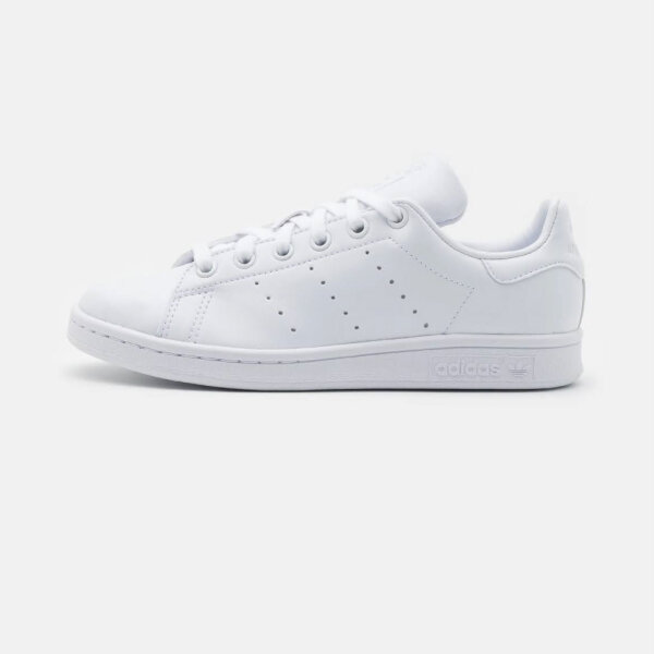 Adidas STAN SMITH Unisex Sneaker Low, EUR 41, White, classic design, breathable upper, comfortable sole.