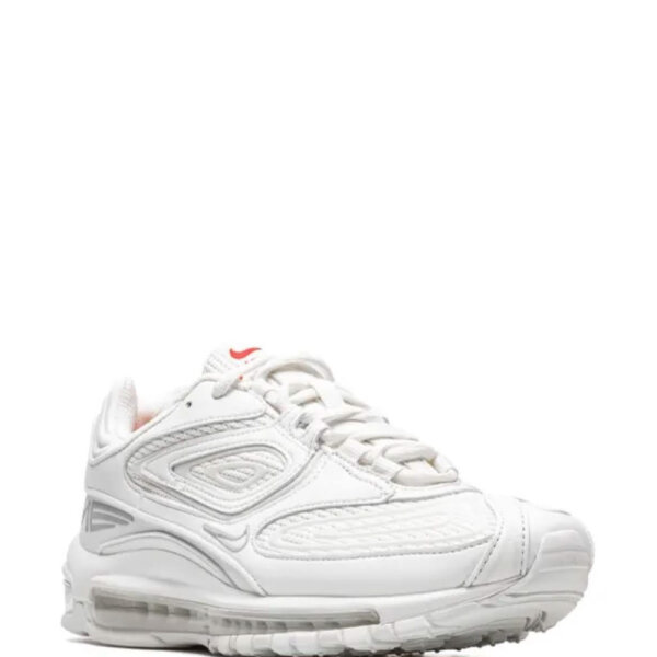 NIKE x Supreme Air Max 98 TL, Sneakers, EUR 44, limited edition, iconic design, comfortable cushioning, urban style.