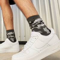 Nike Air Force 1 07, EUR 44, Sneakers, timeless design,...