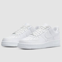 Nike Air Force 1 07, EUR 41, Sneakers, timeless design, cushioned sole, durable upper, ideal for everyday wear and sports.