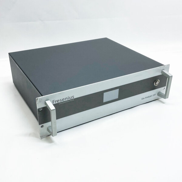 Fresenius Gas Analyzer 220, 230V, 50Hz, 860mA, 200 VA, IP22, Baujahr 2018, präzise Gasanalysen.