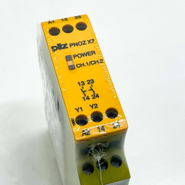 PILZ PNOZ X7, 774059, Sicherheitsrelais, 24VAC/DC, 2n/o, 3 VA, 1.5 W, 50/60 Hz, kompakt und zuverlässig.