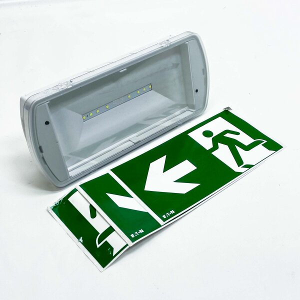 Eaton STARLED-012, Notleuchte, IP42, 2.7 W, 270x49x119 mm, ideal für Notbeleuchtung.