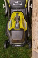 RYOBI RY18LMX40A-0 Cordless Lawn Mower 40 cm, Brushless, 6-stage 20–70 mm, up to 700 m², Adjustable Handle, Mulching Wedge, WITHOUT Battery+Charger