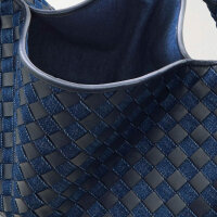 Bottega Veneta Intrecciato Hop, große Schultertasche, Kalbsleder & Denim, Magnetverschluss, Blau, ohne OVP