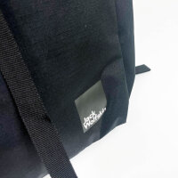 Jack Wolfskin Island Rucksack Unisex, A64015_6000_OS, Laptopfach, gepolstert, Brustgurt, Schwarz, komfortables Rückenteil