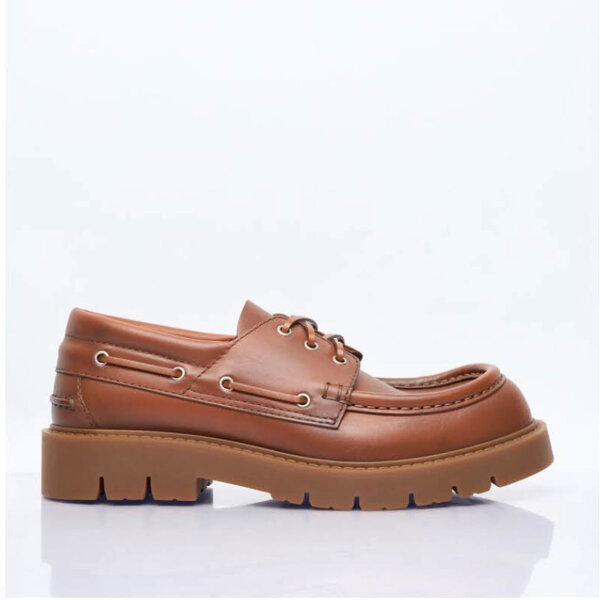 Bottega Veneta Herren Boots Gr.41, Modell Haddock, Schnürschuhe, Leder, robust, modisch, hochwertig