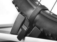 Atera Strada DL 3 bike carrier, towbar-mounted carrier for 3 bikes, with rear lights, foldable, secure mounting