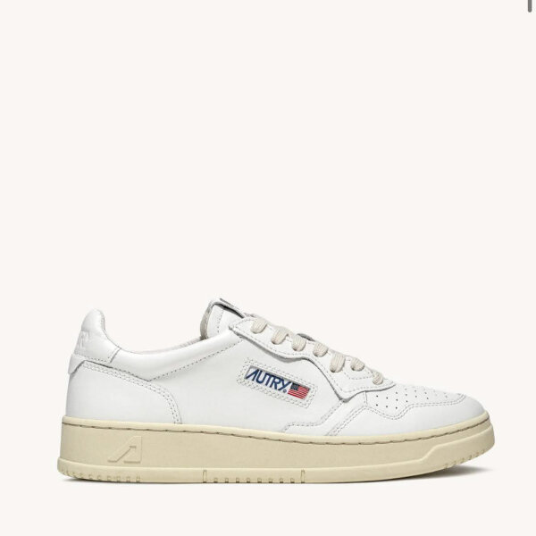 Autry Medalist Low Sneakers, EUR 41, white leather, sporty, retro design, comfortable fit, unisex, trendy look