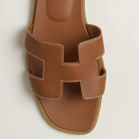 Hermes Oran slipper, size 38, womens shoe, flat leather sandal, iconic H design, elegant summer shoe