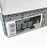 Air Jordan 4 Retro, EUR 42, Sneaker, Kult-Design, Leder-Upper, sichtbare Air-Dämpfung, ikonische Flügel-Details, sportlich-modern