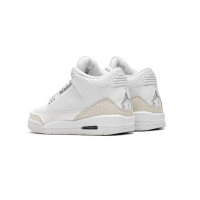 Air Jordan 3 Retro, EUR 48.5, Sneakers, iconic design, leather upper, visible Air cushioning, retro style