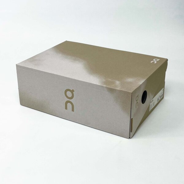 Cloudtilt womens sneakers, On Running, size 39, lightweight comfort, breathable, sporty, ideal for everyday wear and training