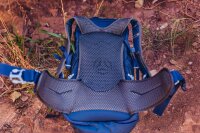 Gregory Juno 24 hiking backpack, green, padded, with hip belt, lightweight daypack for women, ventilated carrying system