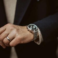 Casio Edifice EFR-575D-2AEF Herrenchronograph, Quarz, Edelstahl, Stoppfunktion, Datumsanzeige, sportlich-elegant