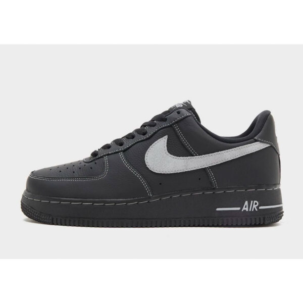 Nike Air Force 1 07 LV8, Sneakers, Size 44, Black/Wolf, Leather, Classic Sole, Sporty, Comfortable