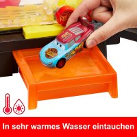 Mattel JBM70 Disney Pixar Cars Autowaschanlagen-Spielset für Rennwagen – Lightning McQueen mit Farbwechseleffekt, ca. 50 cm, kombinierbar