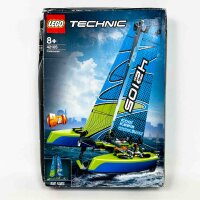 LEGO 42105 Technic Katamaran – Technic-Bausatz, detailgetreues Katamaran-Modell mit beweglichen Rudern und Technikfunktionen
