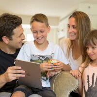 GoCube Edge GC33E, elektronischer Bluetooth 3x3 Speed Cube, magnetisch, App-gesteuert, interaktiver Smart Würfel, Mint, Lernspielzeug