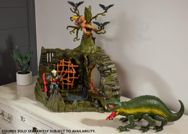 Mattel JFW91 Masters of the Universe Playset, Fright Zone, Action Figure, The Evil Horde, with Accessories